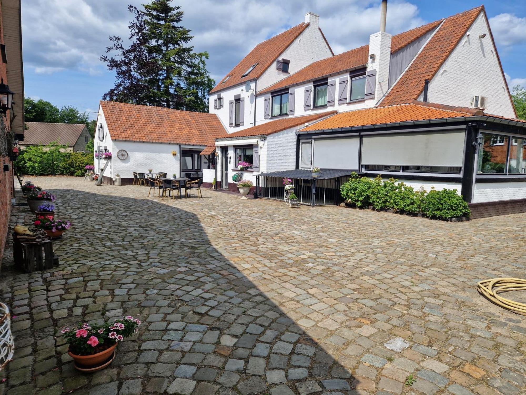 B&B De Kroonhoeve Beringen Dış mekan fotoğraf
